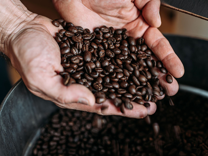 Volcanica Coffee slide 1